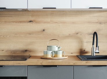 Kupsidomek přináší celoroční mobilní domy na klíč (včetně kuchyně a koupelny). Spojujeme moderní design, komfort a svobodu. Dům přivezeme a bydlet můžete prakticky v den doručení.